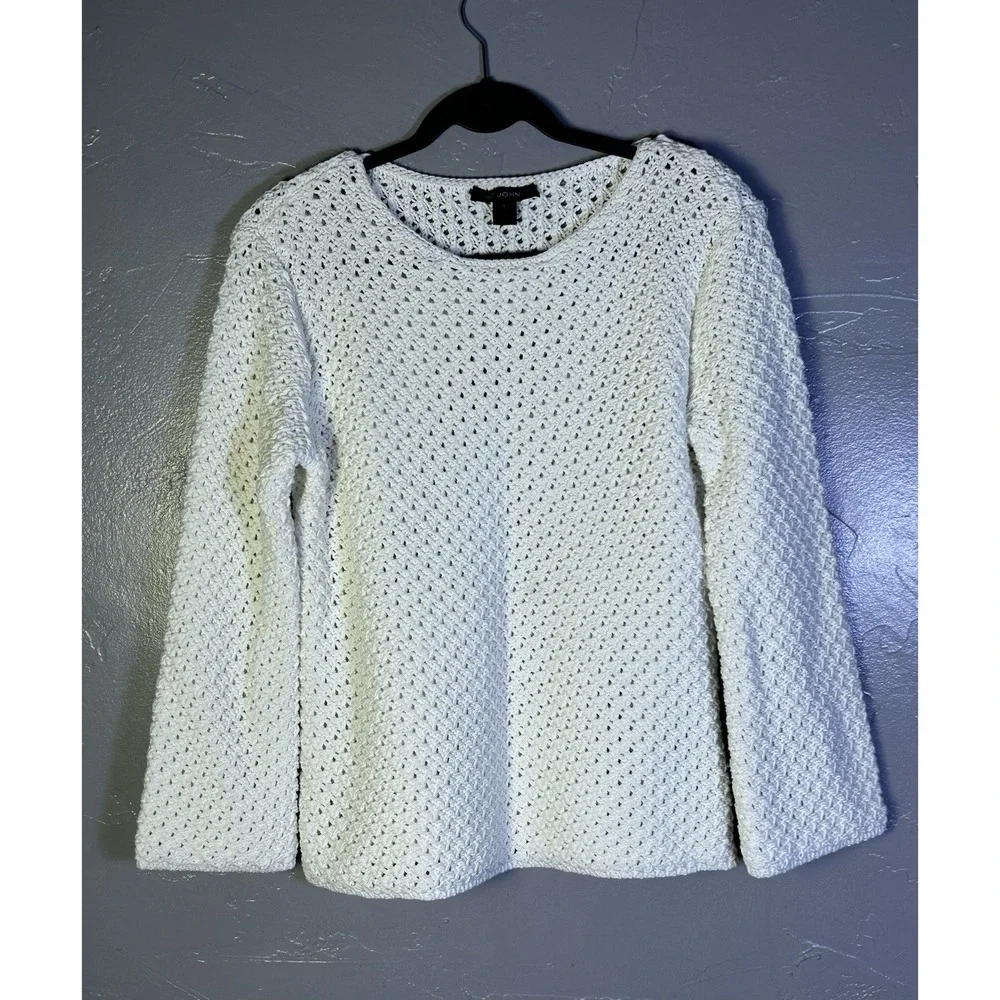St. John cream white open-knit crewneck sweater Bell Sleeves S Quite Luxury